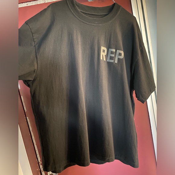 Represent Clothing “REP” T-Shirt - Picture 1 of 3